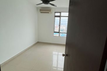 Royal Domain Sri Putramas II