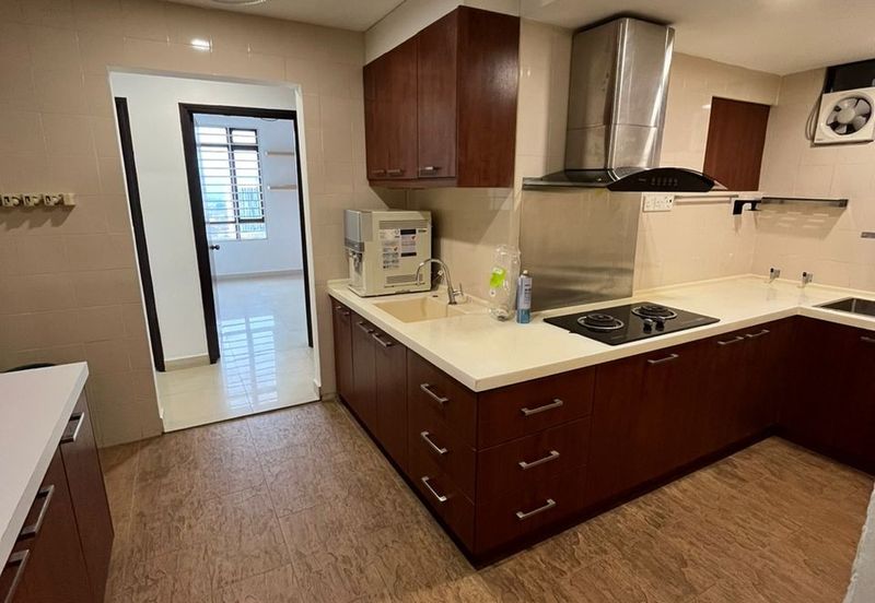 Royal Domain Sri Putramas II