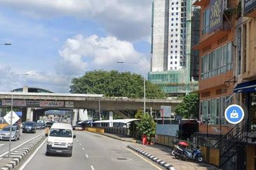 4 storeys shop office Jalan Tun Ismail Razak Setapak freehold Pahang intermediate facing main road