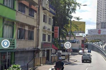 4 storeys shop office Jalan Tun Ismail Razak Setapak freehold Pahang intermediate facing main road
