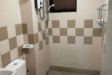 Royal Domain Sri Putramas II