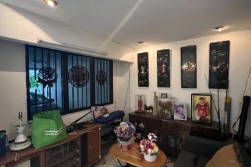 Bandar Menjalara (Desa Seri Mahkota)