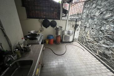 Bandar Menjalara (Desa Seri Mahkota)