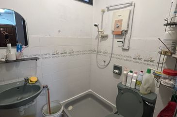 Bandar Menjalara (Desa Seri Mahkota)