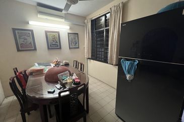 Bandar Menjalara (Desa Seri Mahkota)