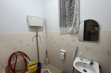 Bandar Menjalara (Desa Seri Mahkota)