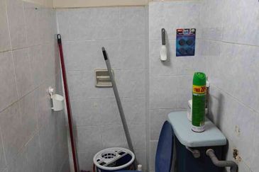 Bandar Menjalara (Desa Seri Mahkota)