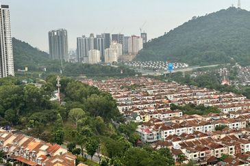 Beverly Tower @ Plaza Medan Putra