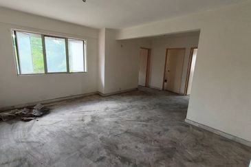 Pangsapuri Kiambang, Bukit Subang