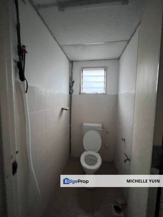 The Reef Rawang 3 storey shop office Setia Tun Teja all tenanted RM8000 rent Selayang Jaya intermediate Budiman Sentosa facing main road high exposure, Selangor, Rawang