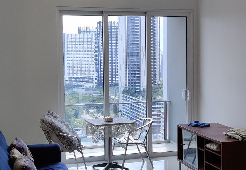 Clarita Tower @ Eco Sky