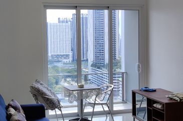 Clarita Tower @ Eco Sky