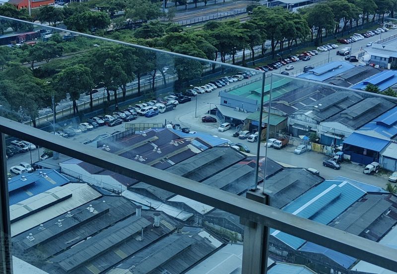 Clarita Tower @ Eco Sky