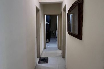 Royal Domain Sri Putramas II