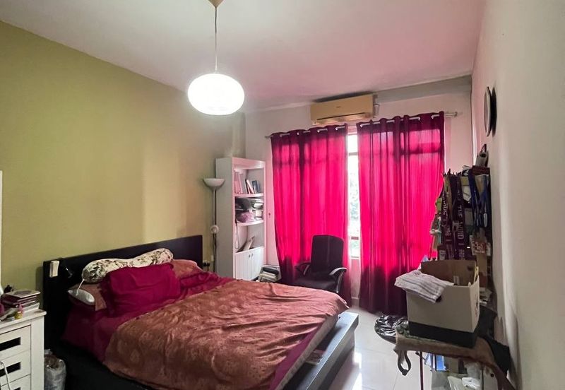 Royal Domain Sri Putramas II