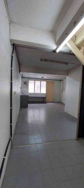 Taman Universiti Indah Seri Kembangan Double storey terrace landed house Equine freehold Serdang 2R1B Puncak Jalil non bumi Pinggiran Putra, Selangor, Seri Kembangan