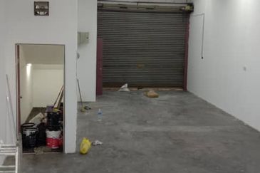 Jalan Impian Mahkota, Kampung Sungai Kantan