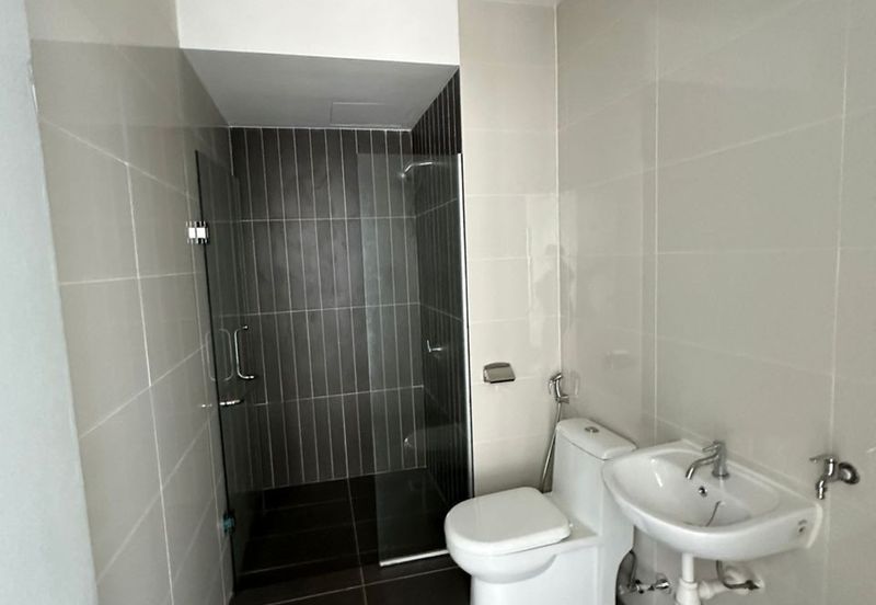 Park 51 Commerce Square