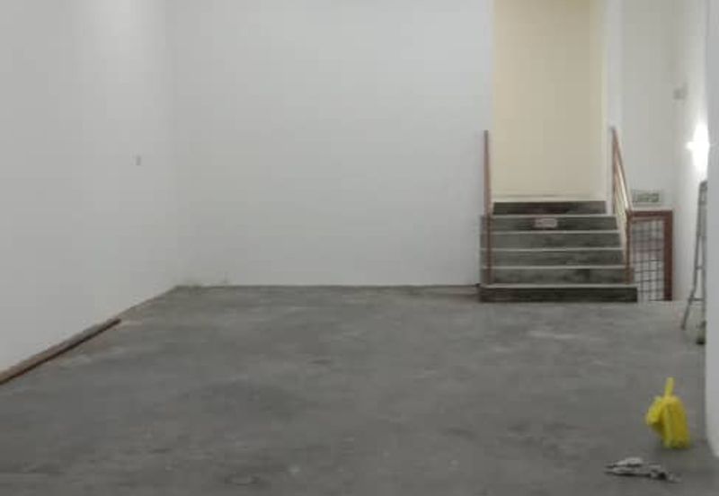 Jalan Impian Mahkota, Kampung Sungai Kantan