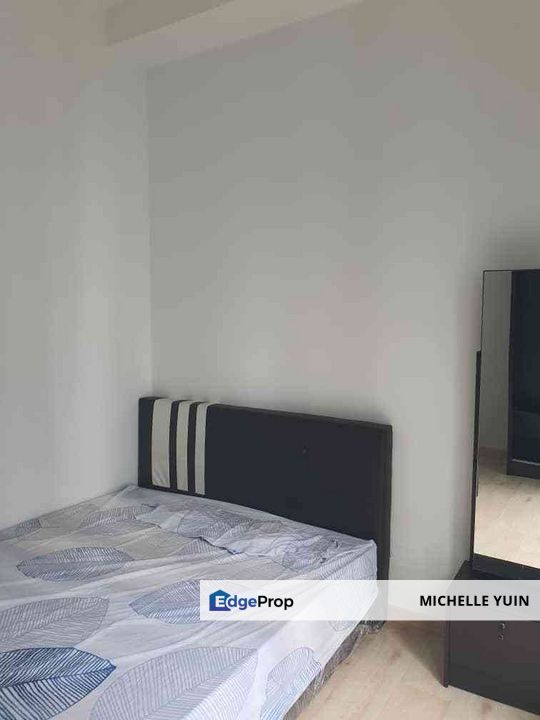 The Henge condo Kepong Metropolitan suitable for investment Metro Perdana Barat total 4rooms added partition Kiara Bay convenient Metro Prima Selayang, Kuala Lumpur, Kepong