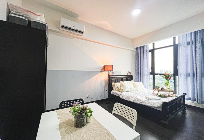 28 Boulevard (28 BLVD)