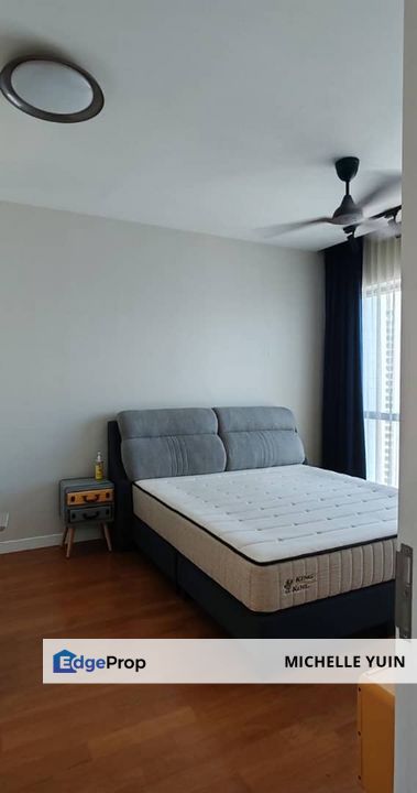 Aria Luxury Residence KLCC Fully furnished Tun Razak 1+1room 1carpark Uthant Stonor high floor Ampang Park ready now MRT Conlay no balcony, Kuala Lumpur, KLCC