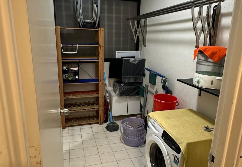 Anjung Hijau (Greenfield Apartment)