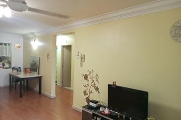 Casa Prima Condominium