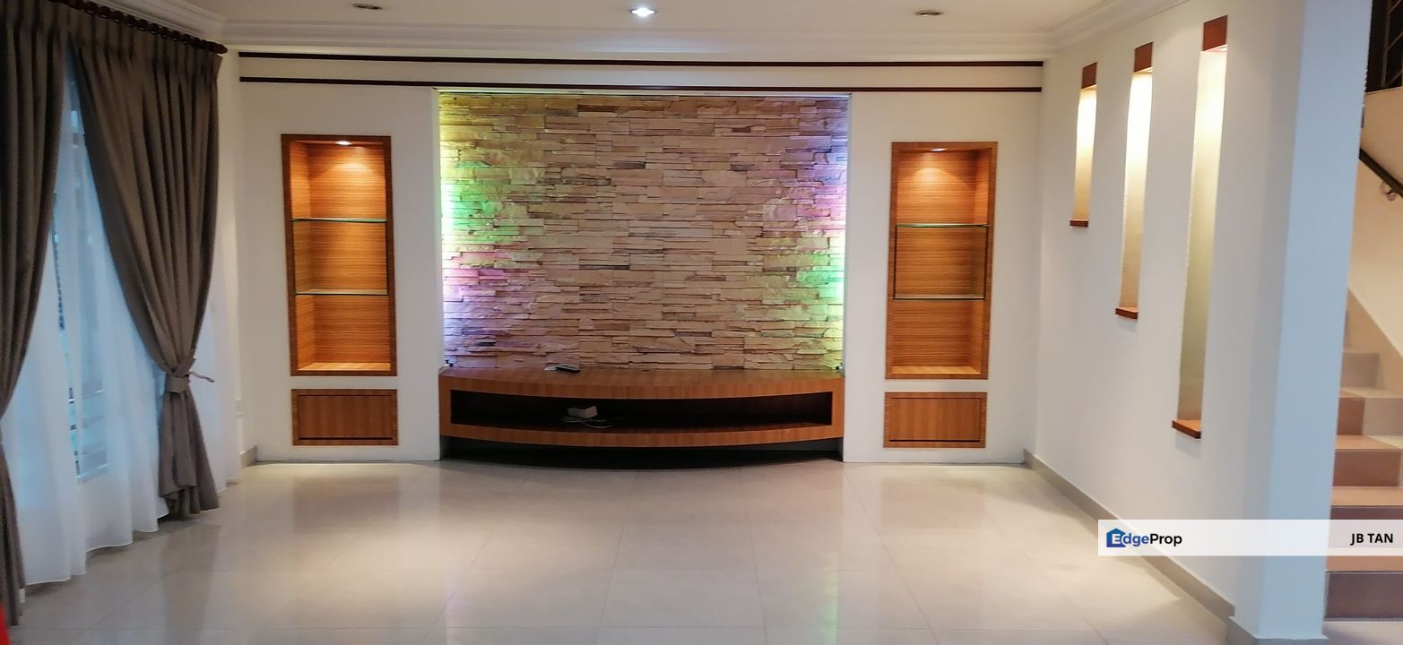 Bandar Kinrara 2 storey house for sale, Selangor, Puchong