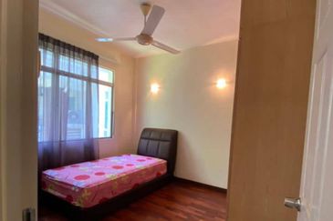 Bungaraya Kondominium, Saujana Subang