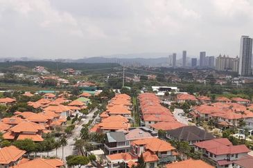 Maisson @ Platinum Apartment