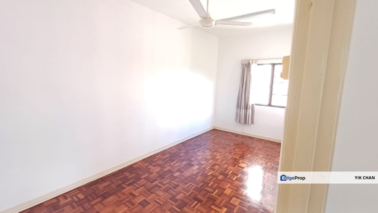 Sunway Sutera Condo Partly Furnished Unit for Sale, Selangor, Sunway Damansara