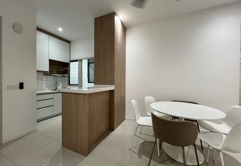 Savvy @ Riana Dutamas