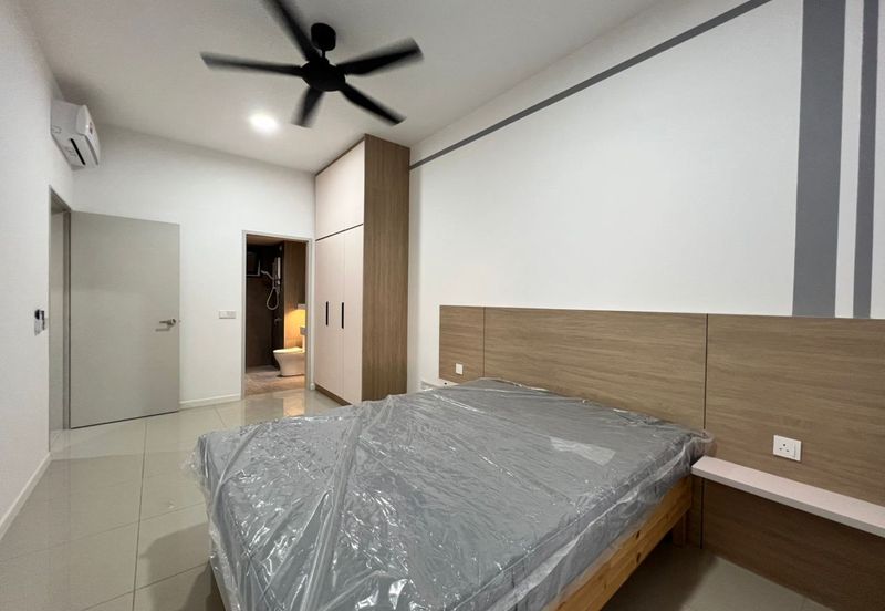 Savvy @ Riana Dutamas