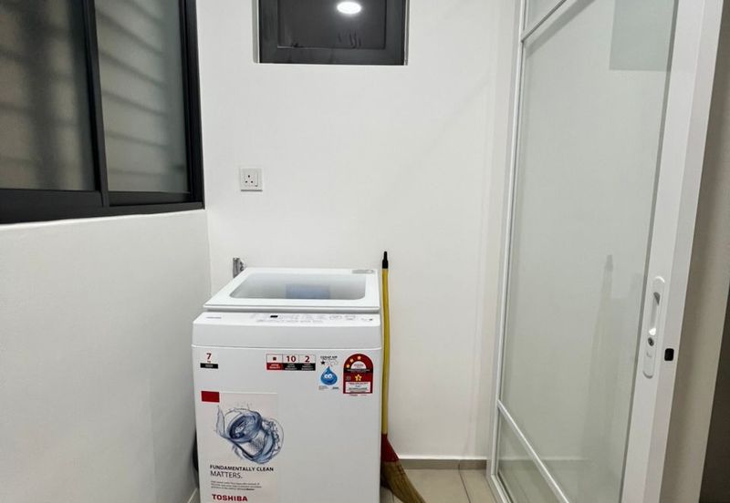 Savvy @ Riana Dutamas