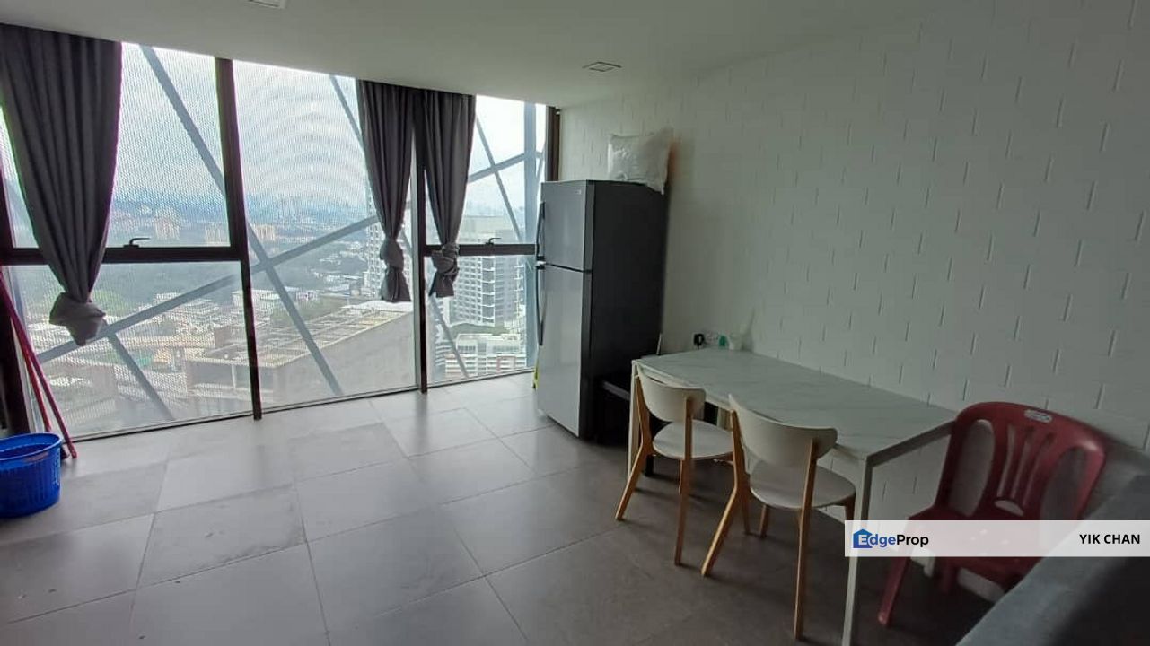 Empire Soho 2 - Furnished unit For Sale, Selangor, Petaling Jaya