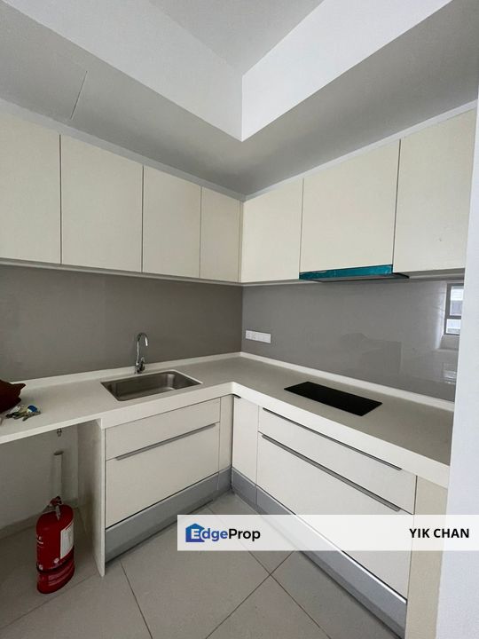 D'sara Sentral 2 Rooms unit For Sale, Selangor, Sungai Buloh