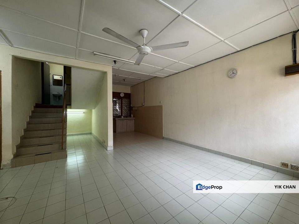 Seksyen 7, Kota Damansara  One and half Story House For Rent, Selangor, Kota Damansara
