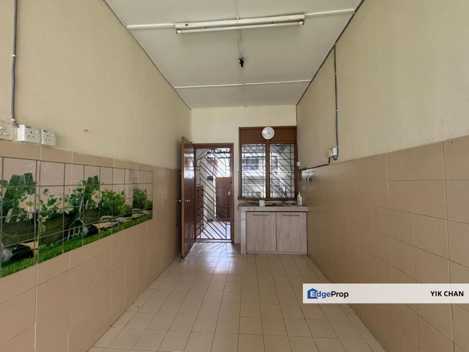 Seksyen 7, Kota Damansara  One and half Story House For Rent, Selangor, Kota Damansara