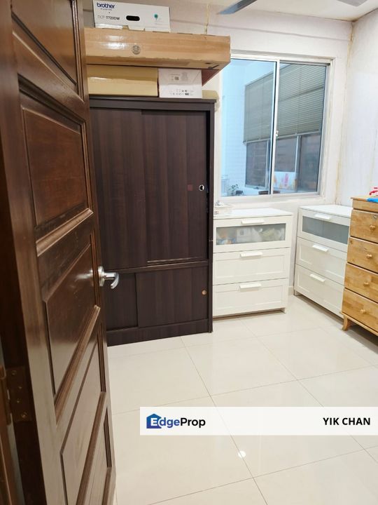 D'Rimba Nice Fully Furnished Unit for Sale, Selangor, Kota Damansara