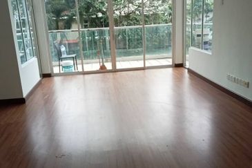 Mutiara Damansara  Superlink 2 Storey Terrace Corner House for Sale