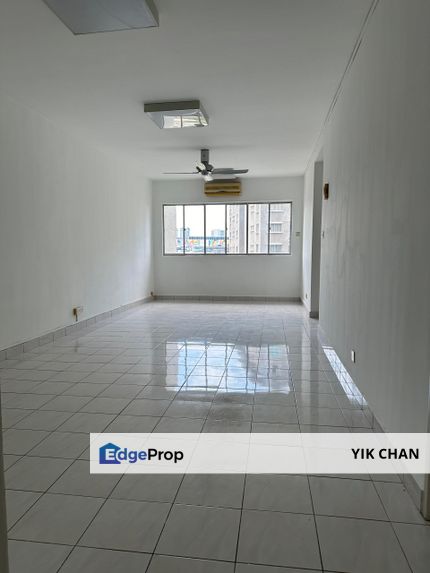 Puncak Damansara  Basic Unit for Sale, Selangor, Kayu Ara