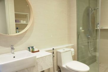 Dianthus @ Tropicana Gardens