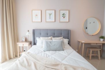 Dianthus @ Tropicana Gardens