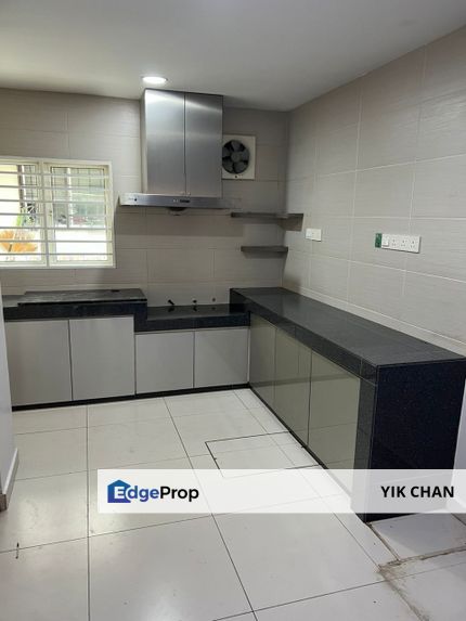 Section 7  Kota Damansara 1.5 Storey House For Rent , Selangor, Kota Damansara