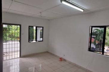 Taman Sri Subang PJS 10