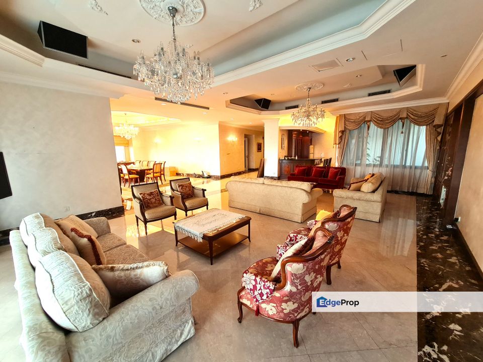 Japanese-Style Bungalow with Golf & Lake Views, Selangor, Seri Kembangan