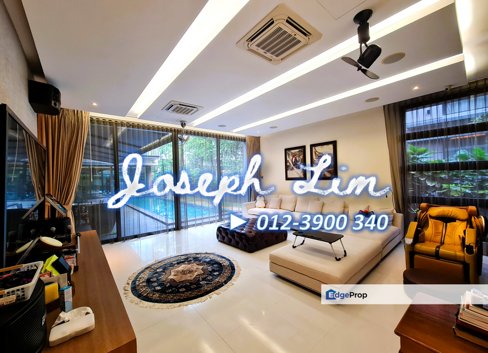 Beautiful golf view bungalow for sale, Selangor, Seri Kembangan
