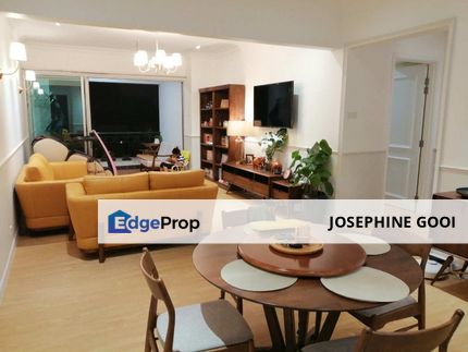 Well renovated. Fully furnished facing pool. Low rise, Selangor, Tropicana
