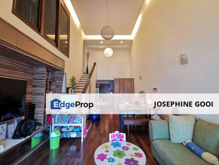 Choice unit. Low rise facing pool. Nice Duplex with 3 car parks next to lift. very convenience for toddler and old parent., Selangor, Tropicana